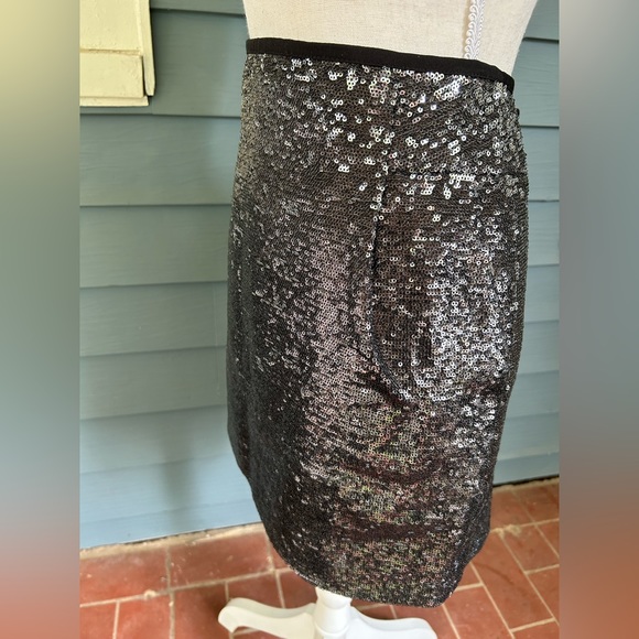 J.Crew Black Sequin Mini Skirt - Like New - Picture 3 of 8